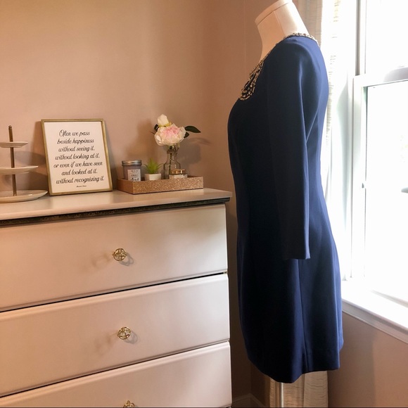 LILLY PULITZER Bronte Embellished Keyhole Crepe Shift Dress Navy/Gold Sz 2 - Picture 5 of 15